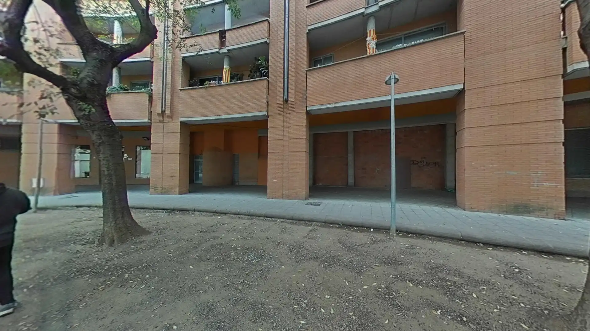 Local comercial en venta en Llanca 14, imagen 4