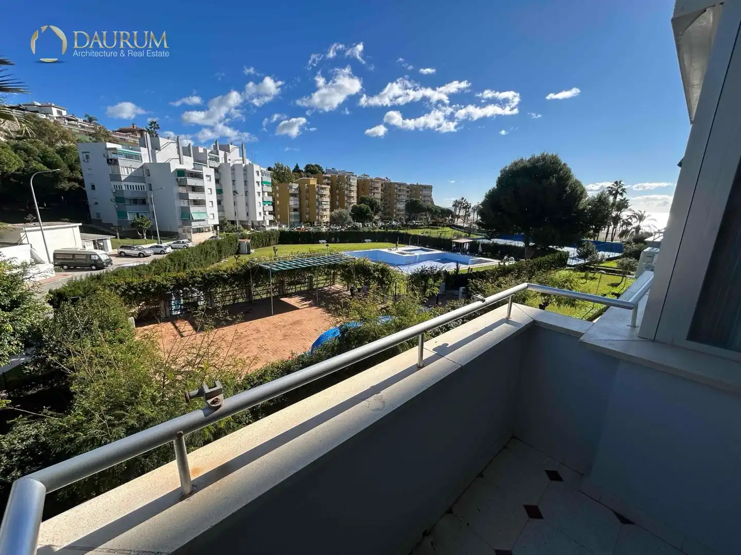 Außenansicht von Maisonette zum Verkauf in Rincón de la Victoria mit Terrasse, Abstellraum und Schwimmbad