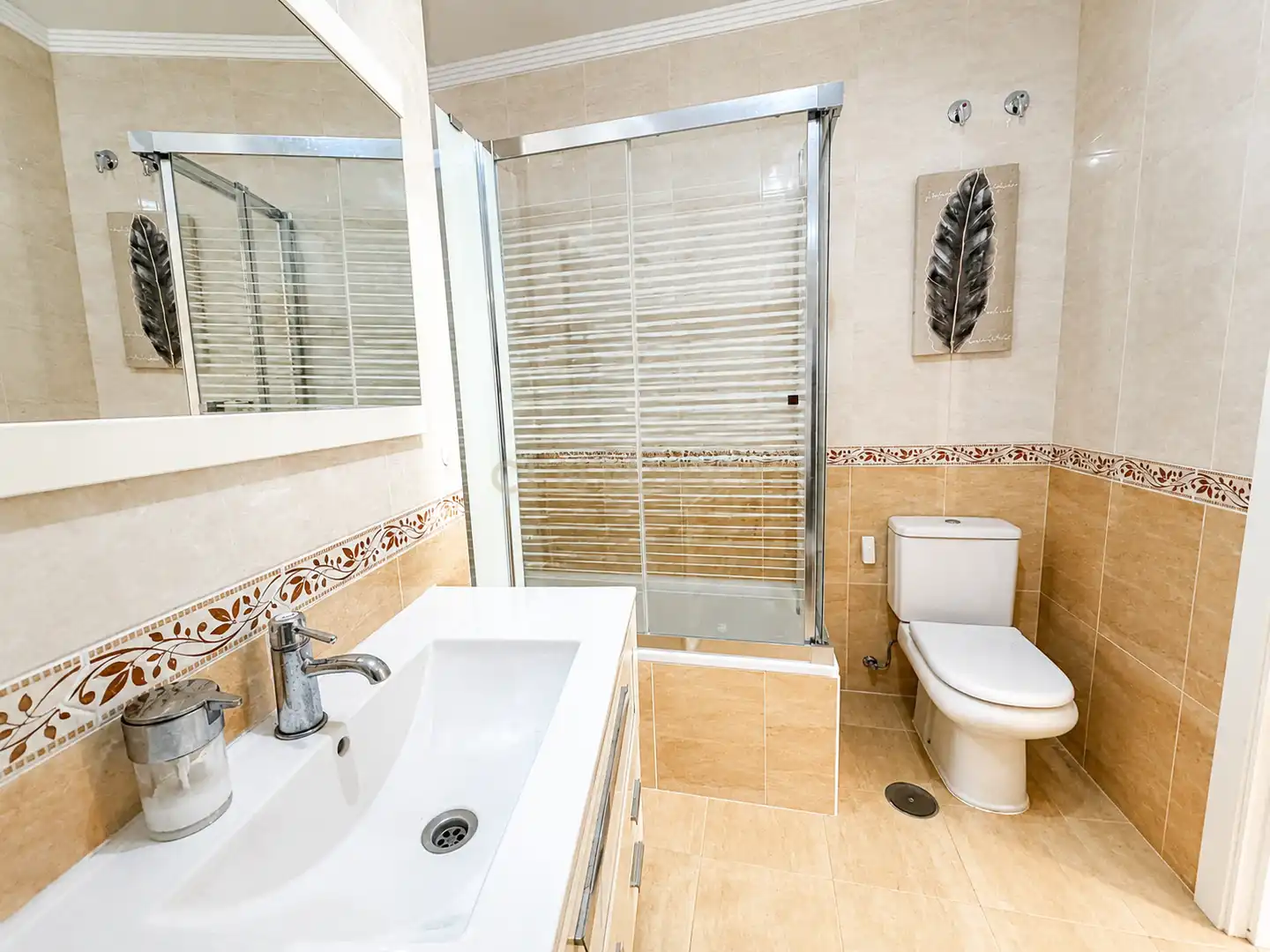 Baño de Piso en venta en Benalmádena con Aire acondicionado, Terraza y Horno