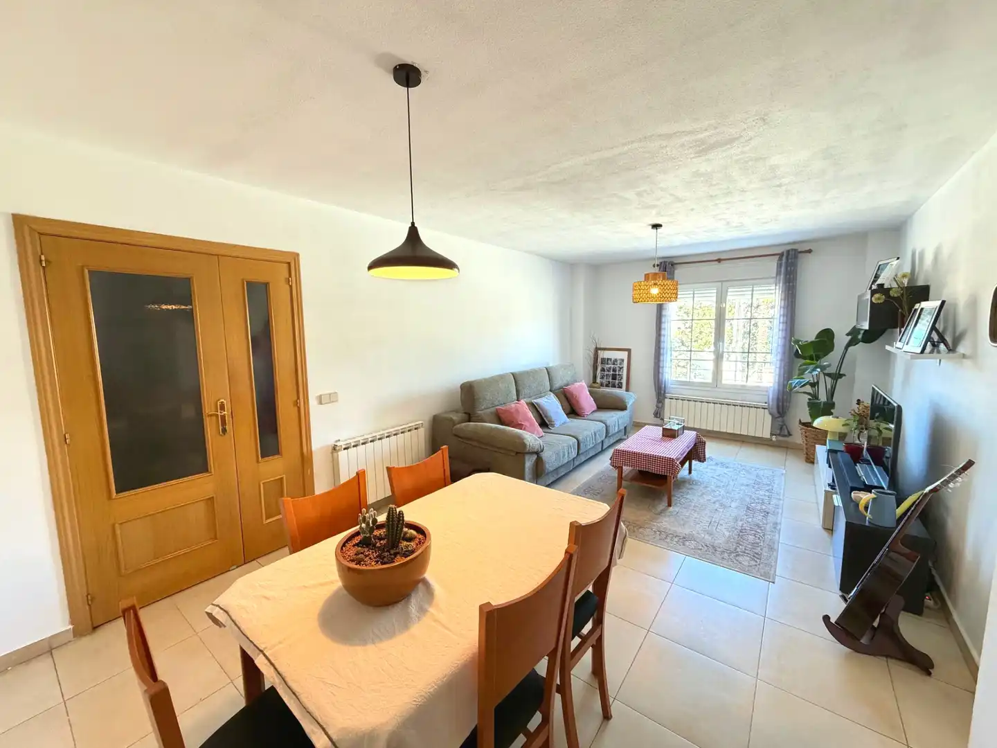 Sala de estar de Piso en venta en Yunquera de Henares con Calefacción y Terraza