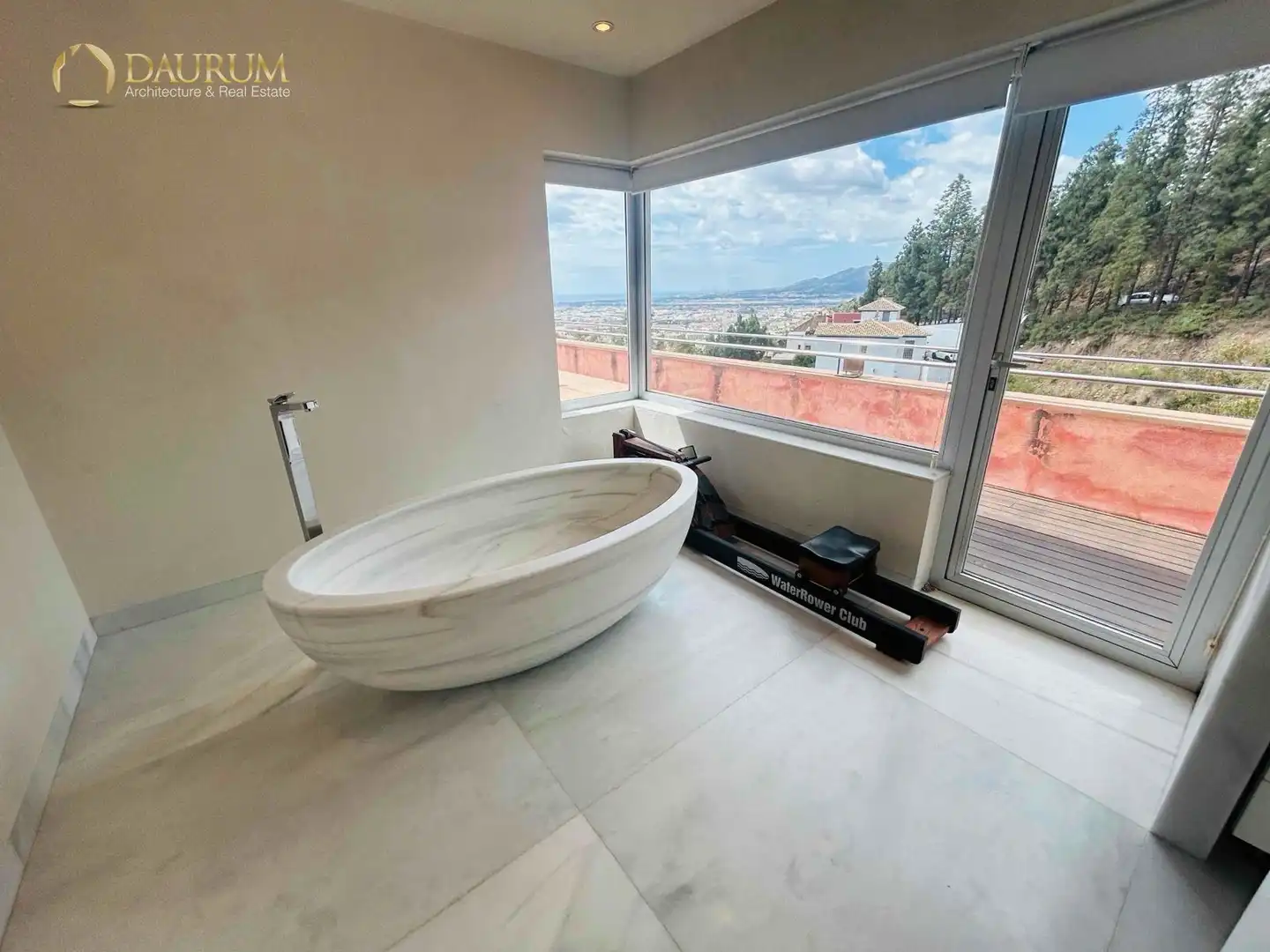 Bathroom of Houses for sale in Málaga  with Air Conditioner, Heating and Terrace