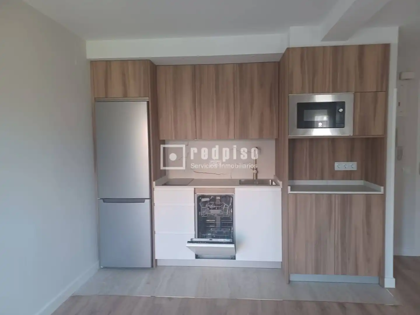 Kitchen of Flat for rent in Madrid  with Air Conditioner, Heating and Terrace