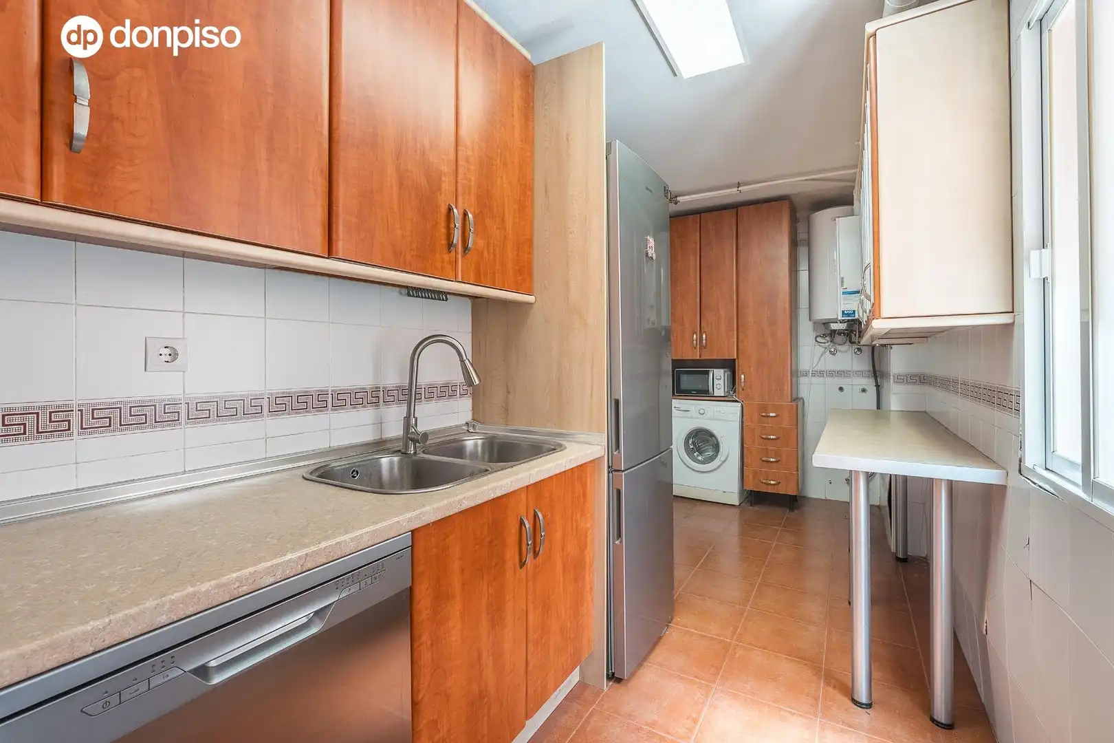 Cocina de Piso en venta en Granada con Aire acondicionado, Calefacción y Terraza