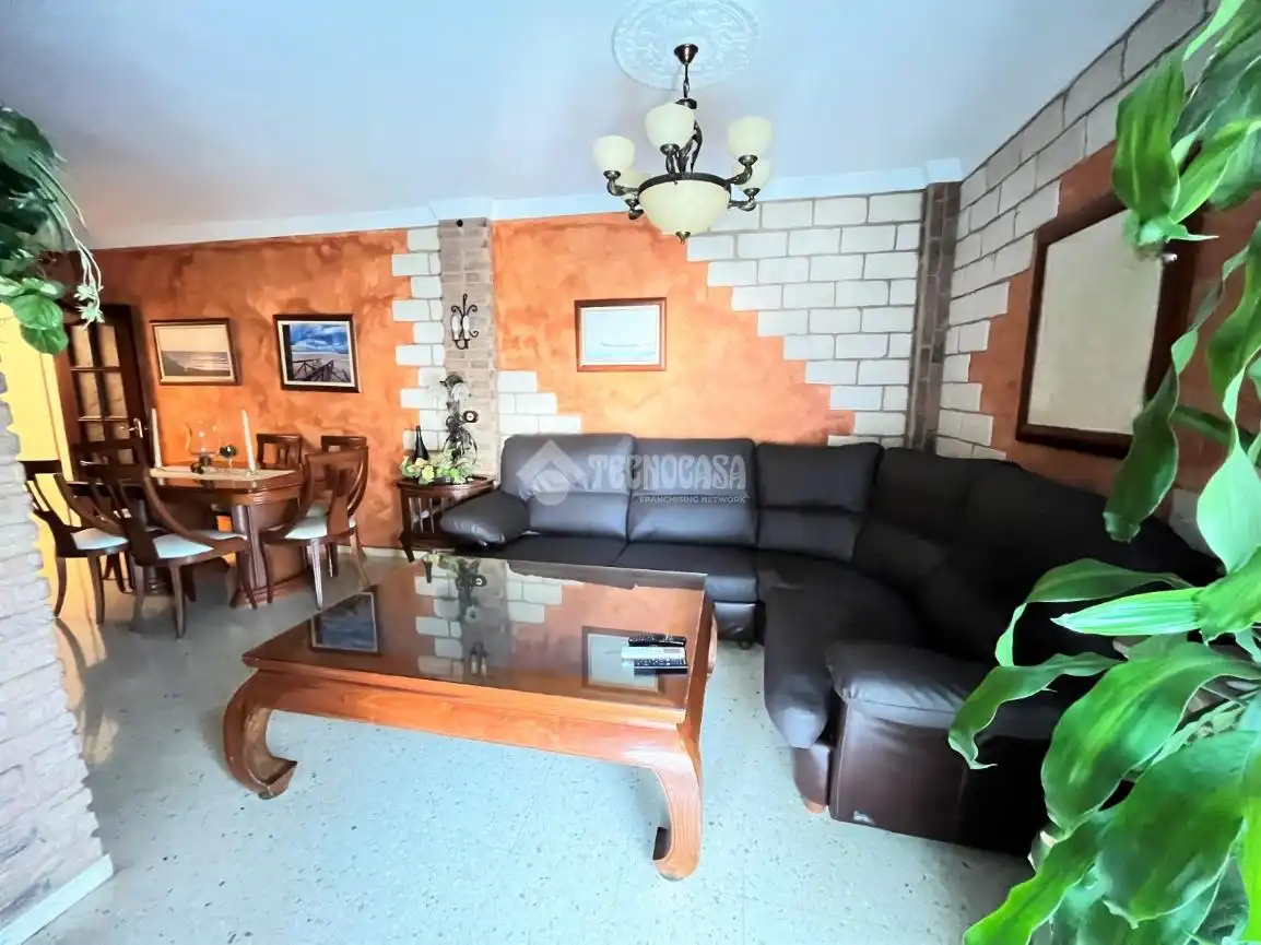 Sala d'estar de Pis en venda en San Fernando amb Aire condicionat