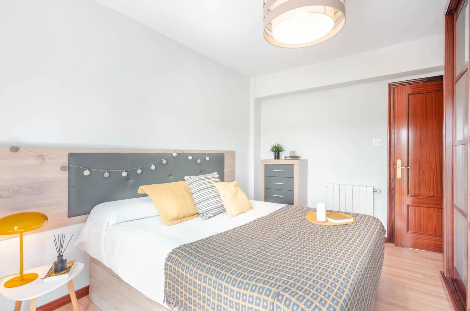 Bedroom of Flat for sale in Noreña  with Heating, Storage room and Furnished