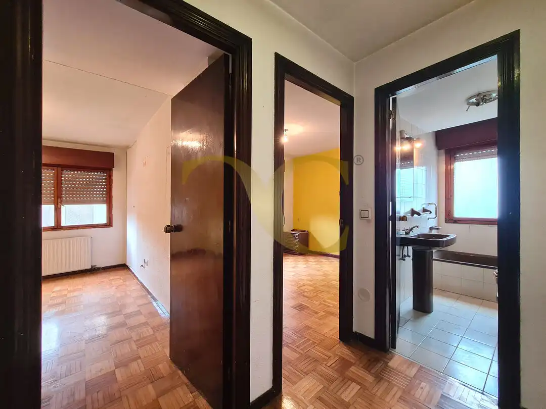 Flat for sale in Oviedo   with Heating and Private garden