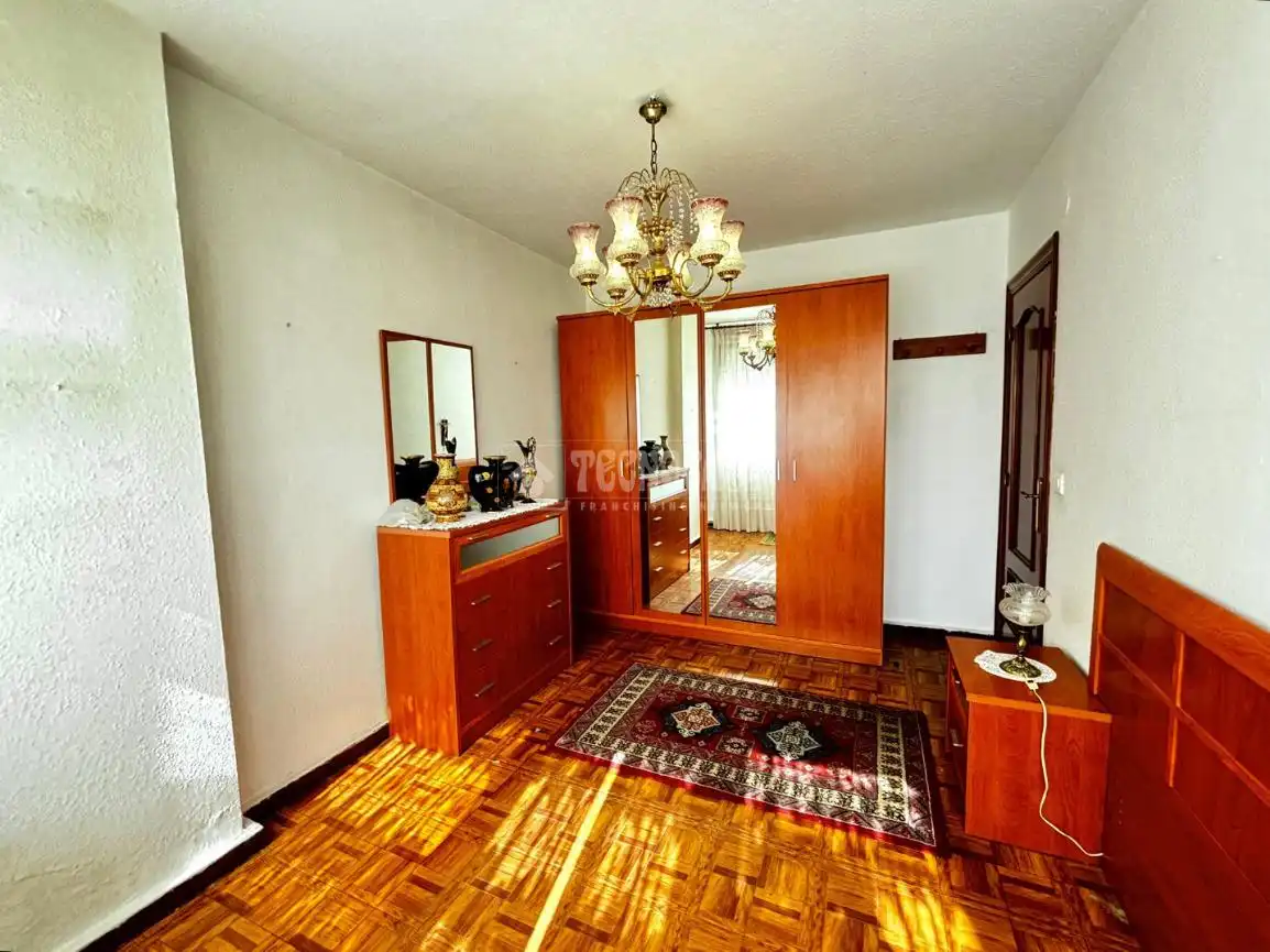 Habitación de Piso en venta en Camargo con Balcón