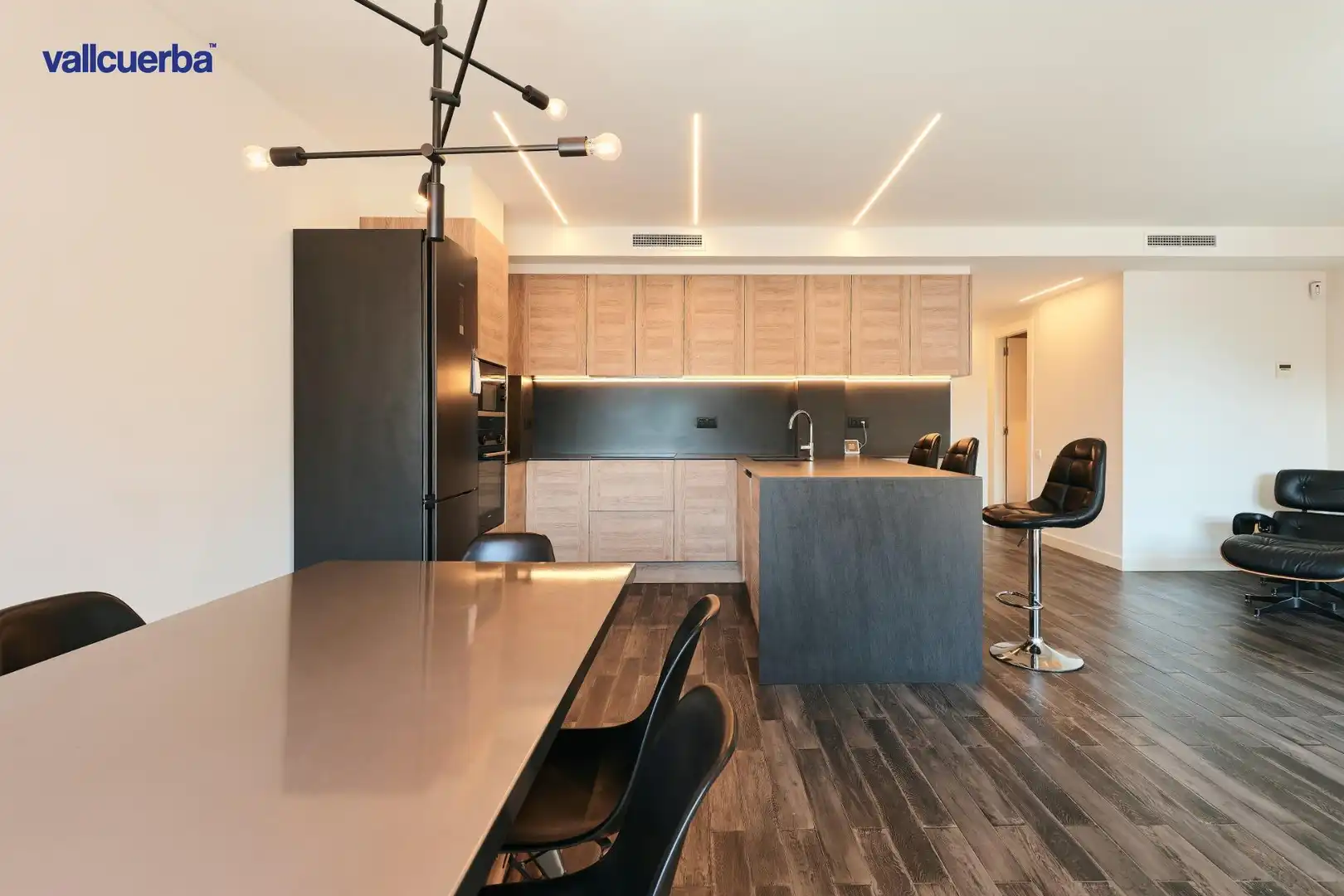 Kitchen of Flat for sale in Barcelona  with Air Conditioner, Heating and Balcony