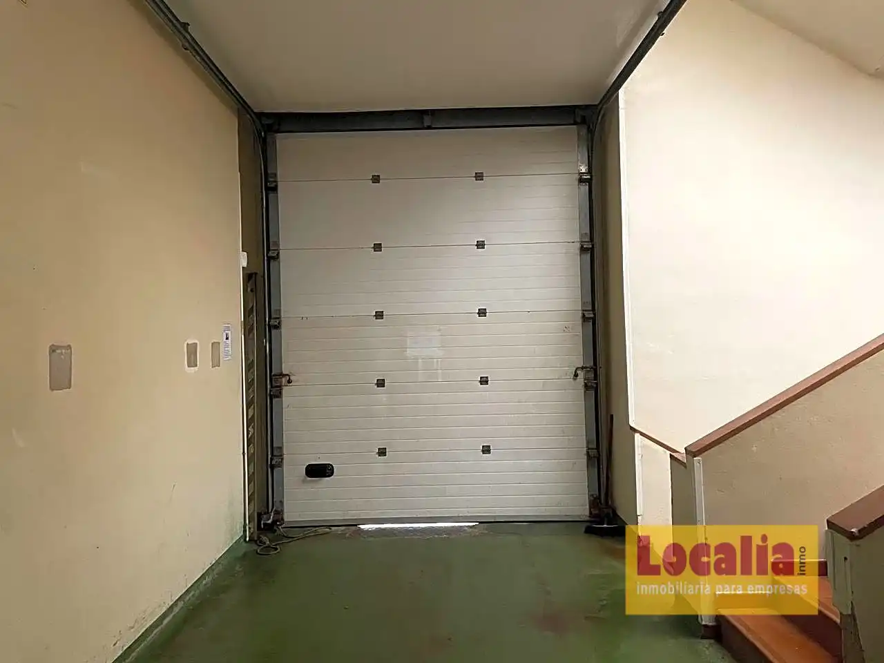 Nave industrial en venta en Laredo