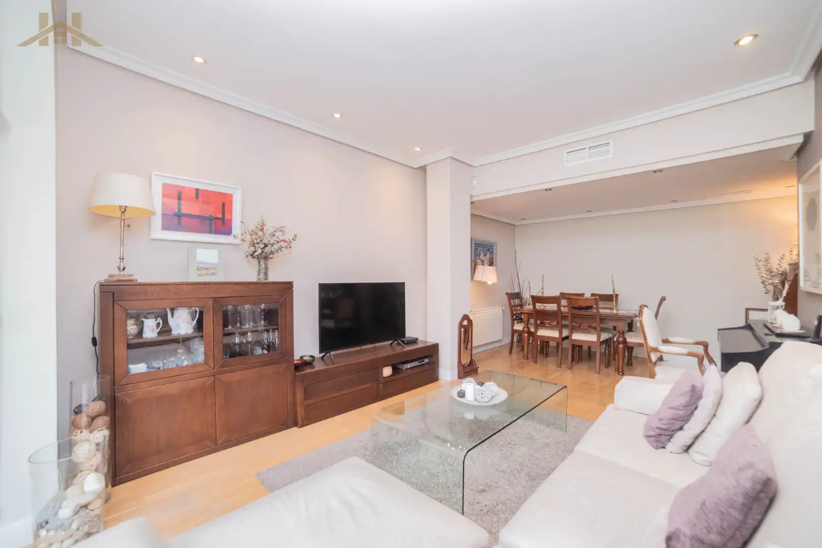 Living room of Flat for sale in Pozuelo de Alarcón  with Air Conditioner, Heating and Private garden