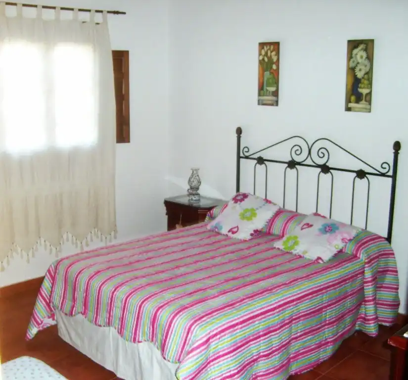 Habitación de Finca rústica en venta en Antequera con Jardín privado y Amueblado