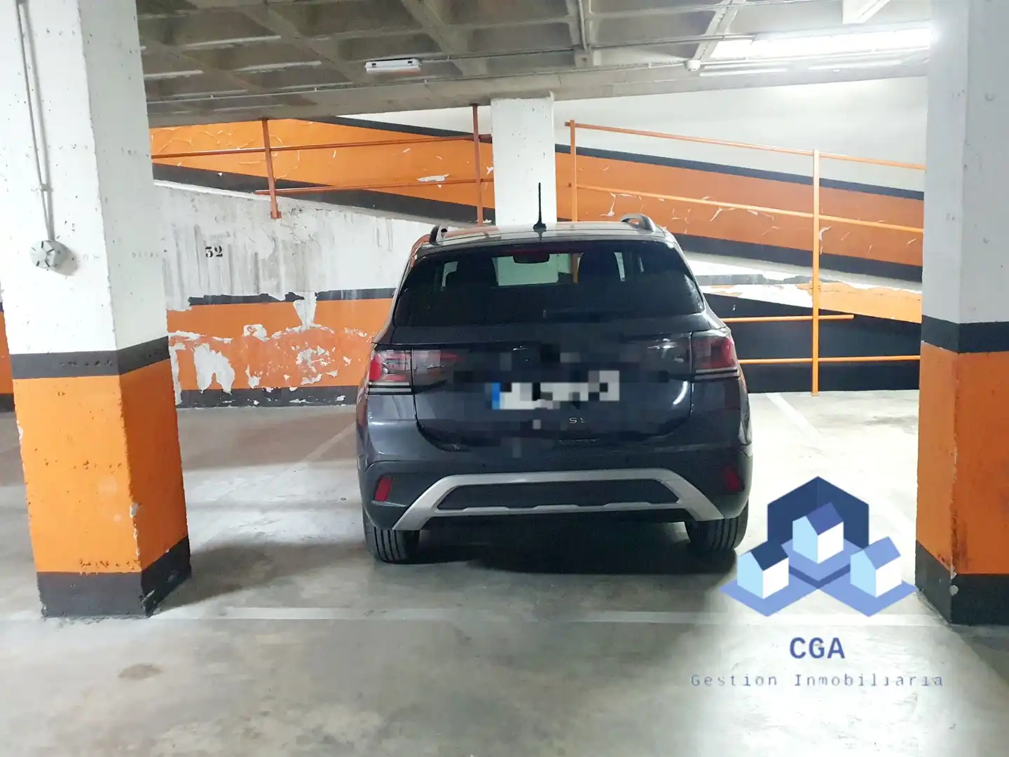 Parking de Piso en venta en Lorca con Aire acondicionado, Calefacción y Trastero