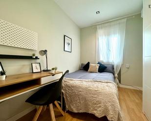 Bedroom of Apartment to share in  Madrid Capital  with Furnished, Oven and Washing machine