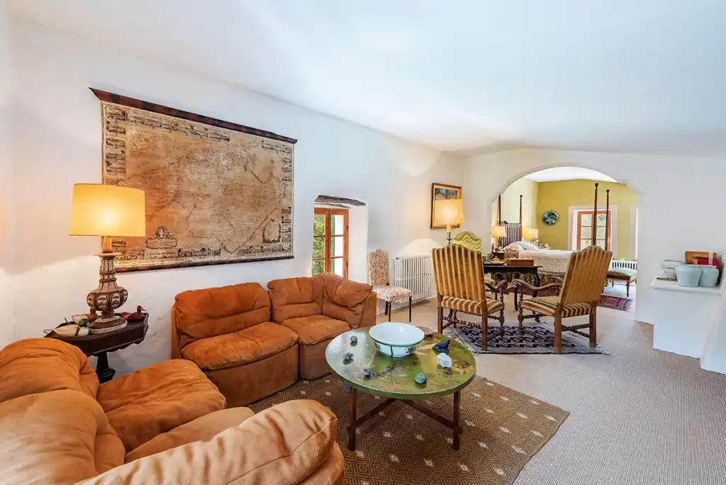 Sala d'estar de Finca rústica en venda en Escorca amb Aire condicionat, Calefacció i Jardí privat