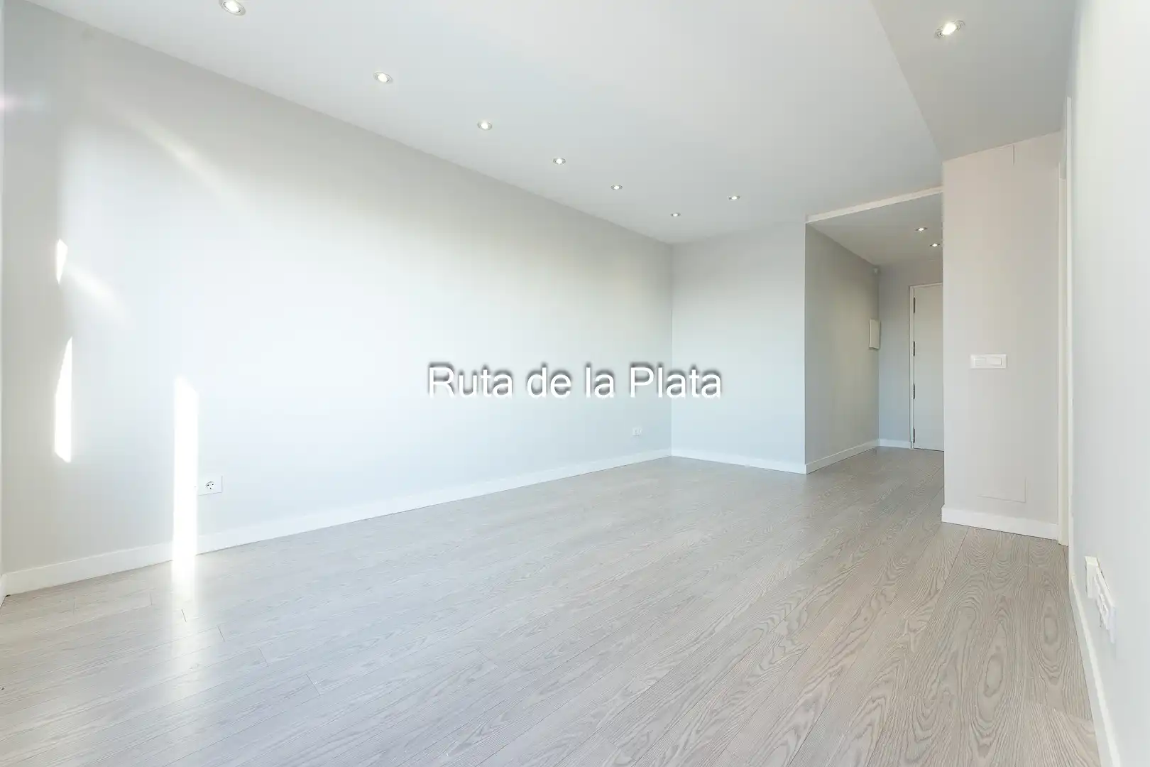 Exterior view of Flat for rent in Zamora Capital   with Heating, Parquet flooring and Oven