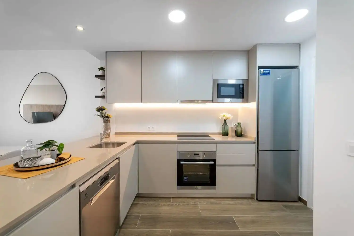 Apartamento con terraza en venta en Zona Carrefour - Urbanizaciones, imagen 10