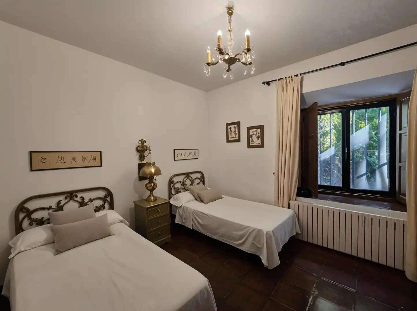 Habitación de Casa o chalet en venta en Plasencia con Aire acondicionado, Calefacción y Jardín privado
