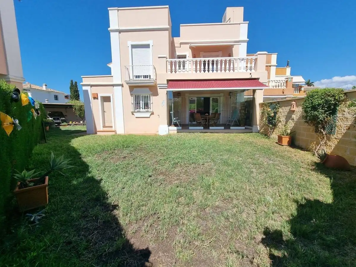 Casa a schiera con giardino in vendita a San Pedro de Alcántara, imagen 7