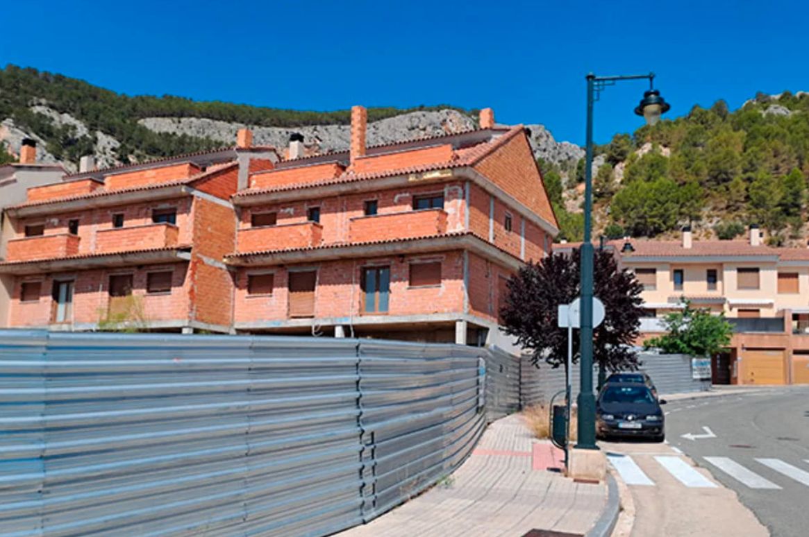 Exterior view of Building for sale in Alcoy / Alcoi