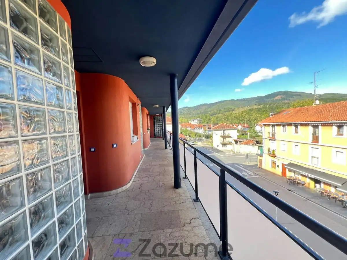 Terraza de Piso de alquiler en Sopuerta, Bizkaia