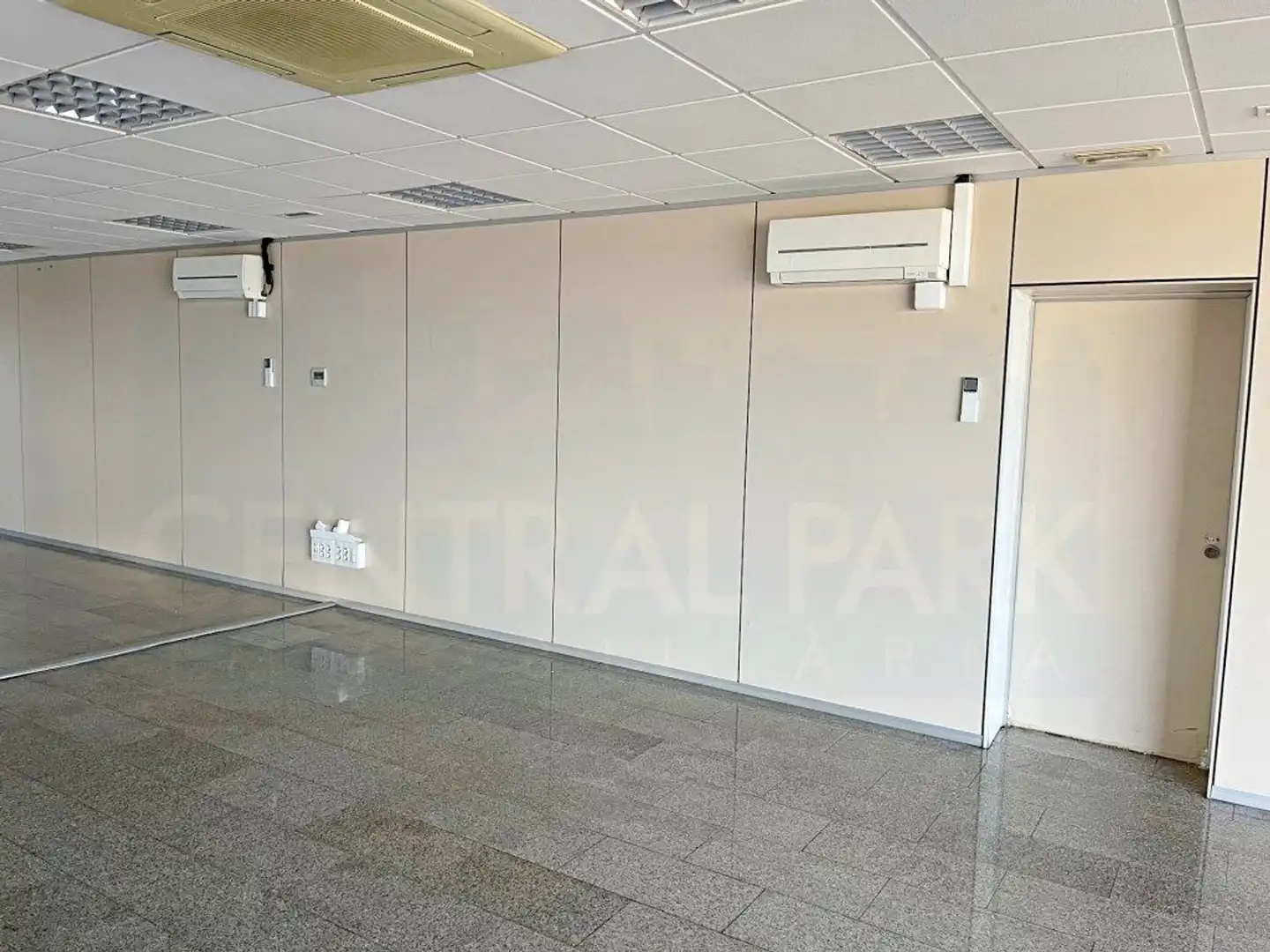 Oficina de alquiler en Valls con Aire acondicionado y Calefacción