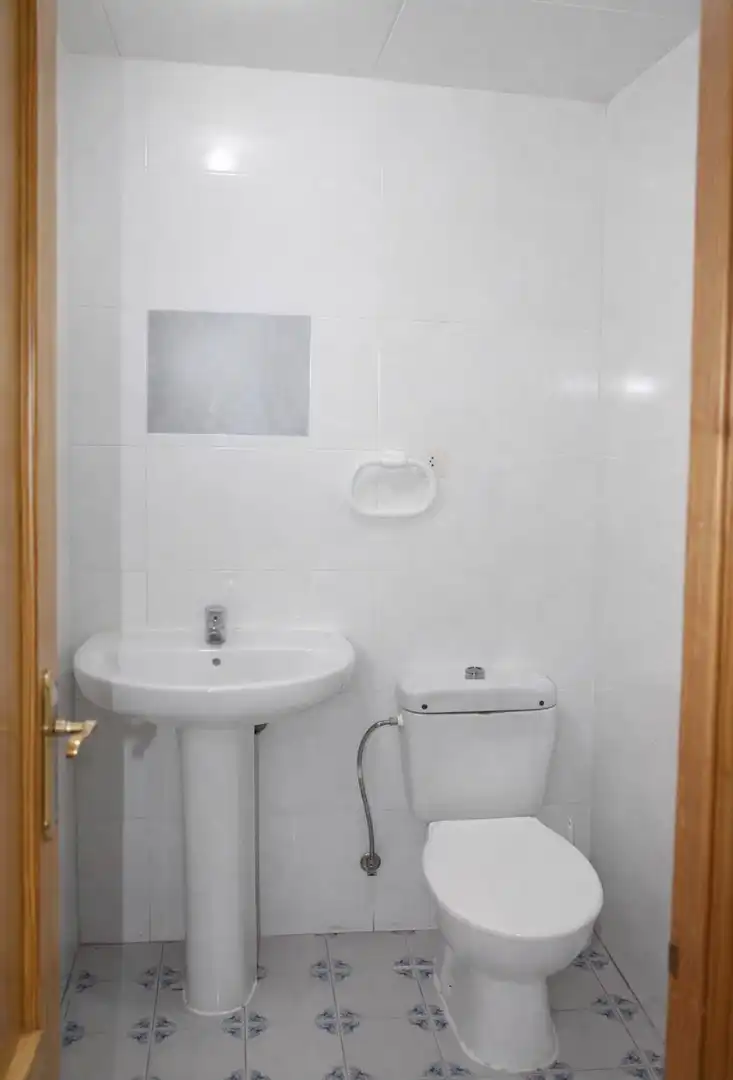 Bathroom of Flat for sale in Roldán