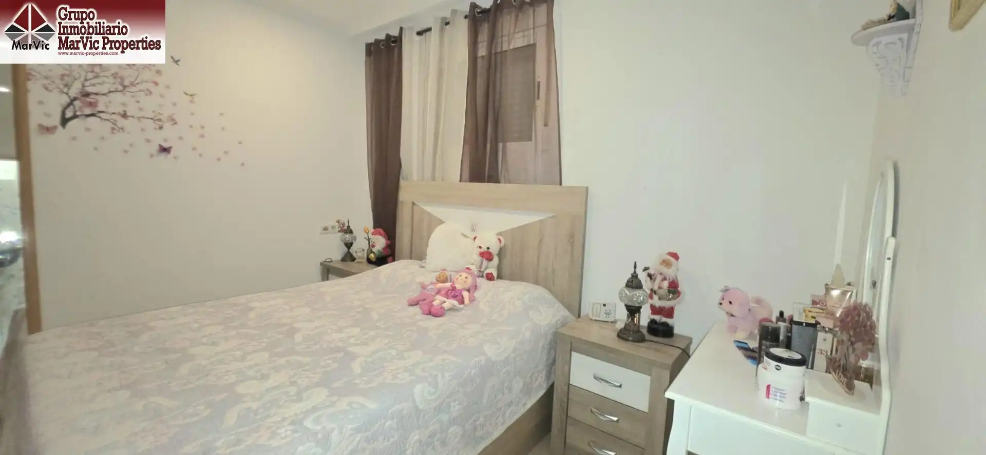 Habitación de Planta baja en venta en Benidorm con Aire acondicionado y Amueblado