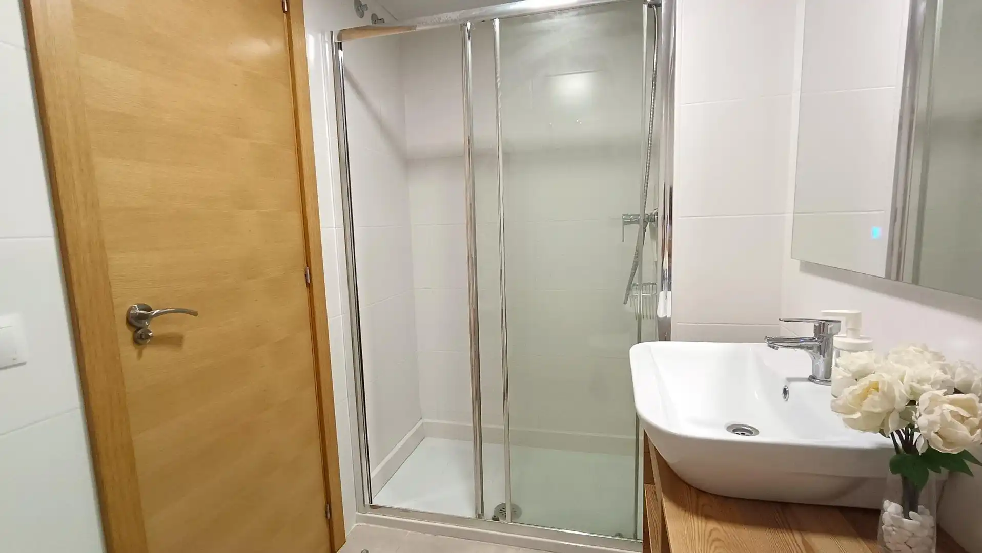 Bany de Apartament de lloguer en El Puig de Santa Maria amb Aire condicionat, Calefacció i Jardí privat