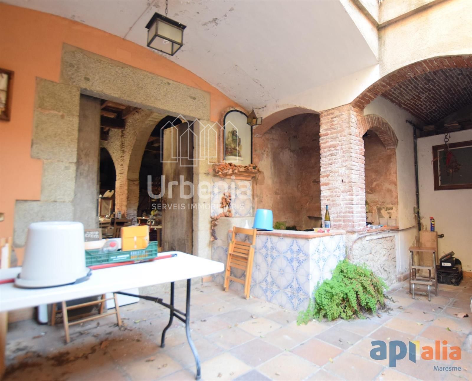 Casa adosada en venda en Mataró amb Terrassa