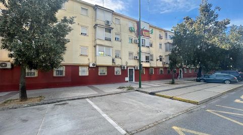Foto 3 de Piso en venta en Avenida de Diego Martínez Barrio, Parque María Luisa -Giralda Sur, Sevilla Capital