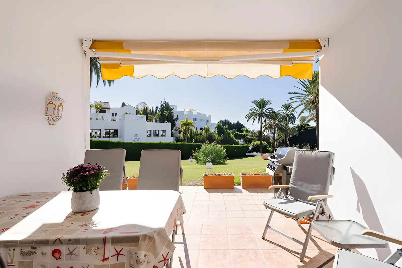 Home with pool for sale in Nueva Andalucía, imagen 13