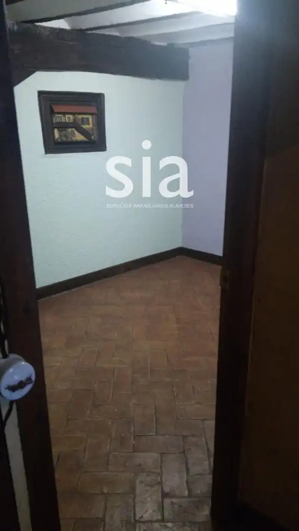 Casa o chalet en venta en Armiñón con Calefacción y Jardín privado