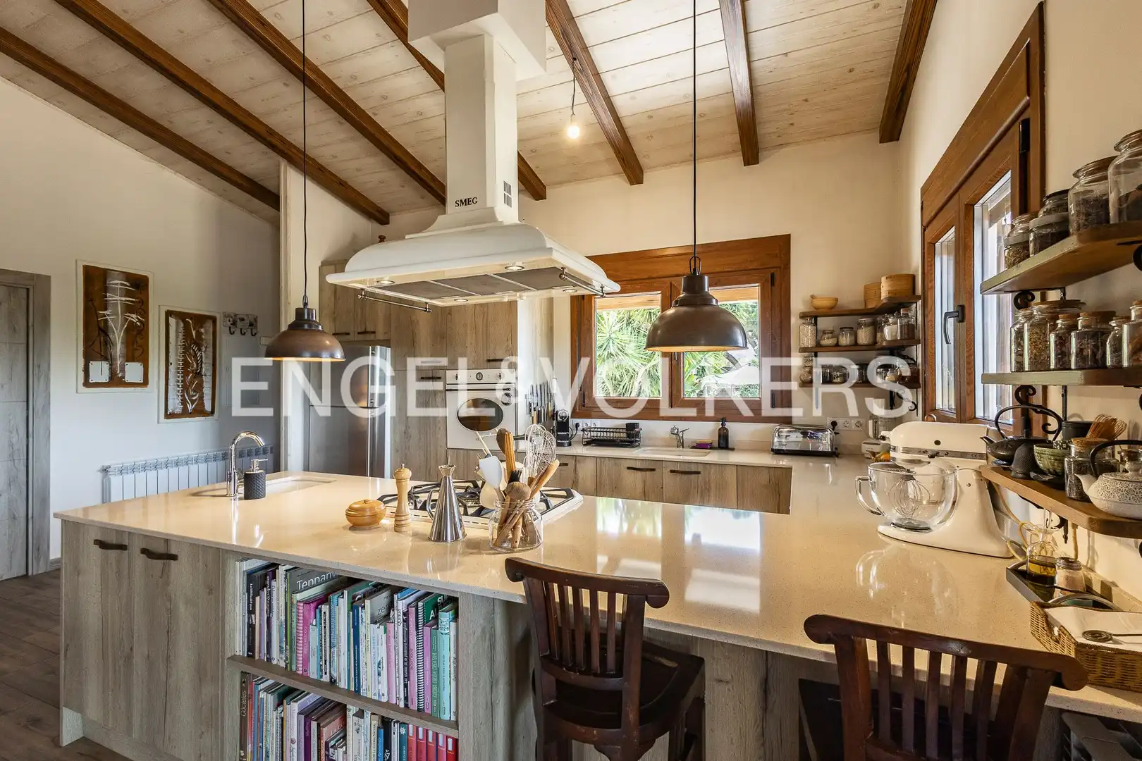 Cocina de Casa o chalet en venta en Vilanova del Vallès con Aire acondicionado, Calefacción y Jardín privado