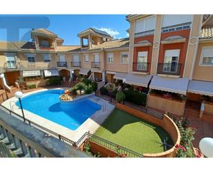 Vista exterior de Casa adosada en venda en Armilla amb Aire condicionat, Calefacció i Terrassa