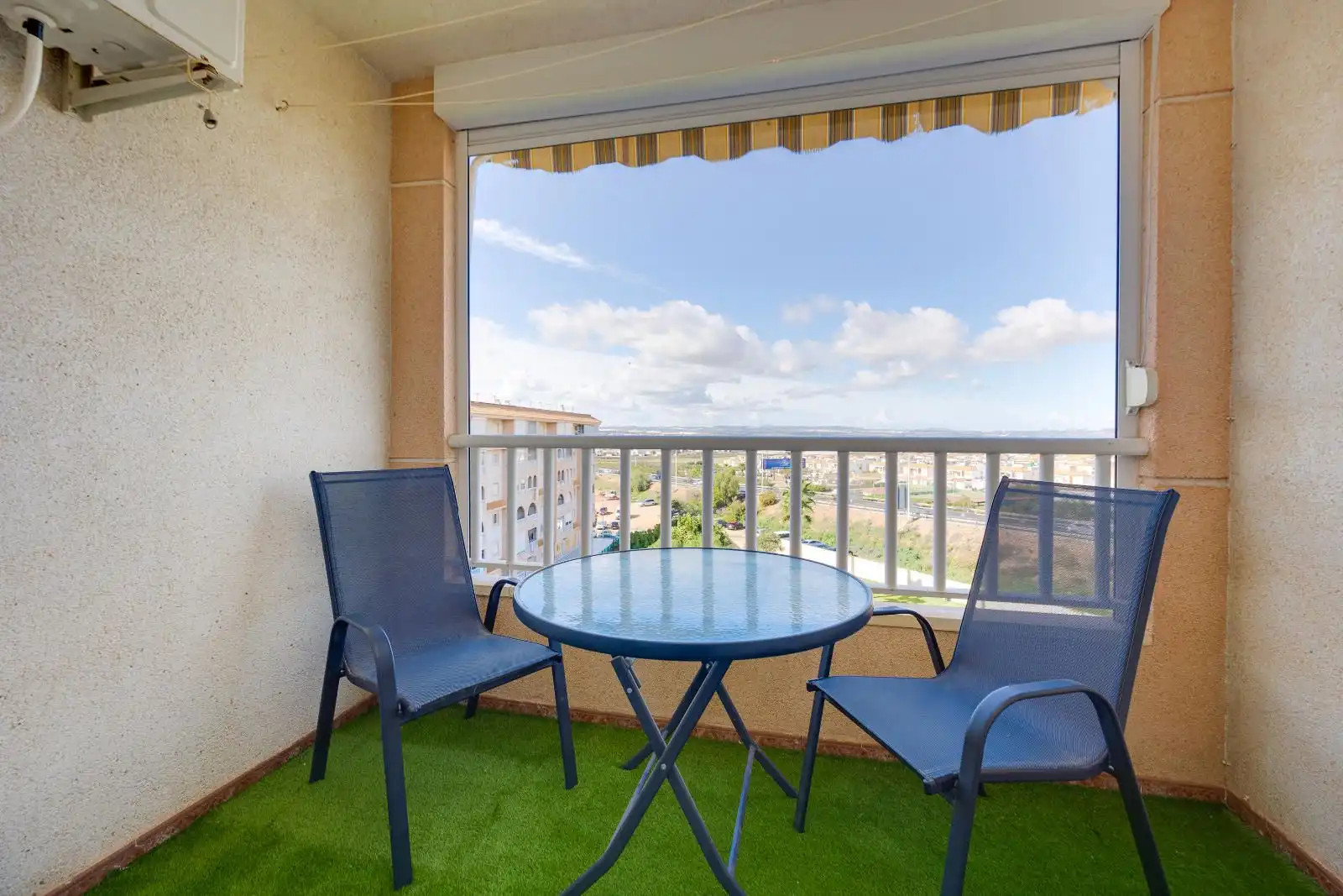 Terraza de Ático en venta en Torrevieja con Aire acondicionado, Terraza y Piscina