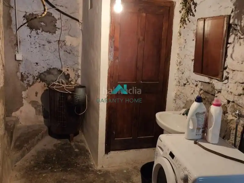 Country homes for sale in Tremp  with Private garden and Balcony