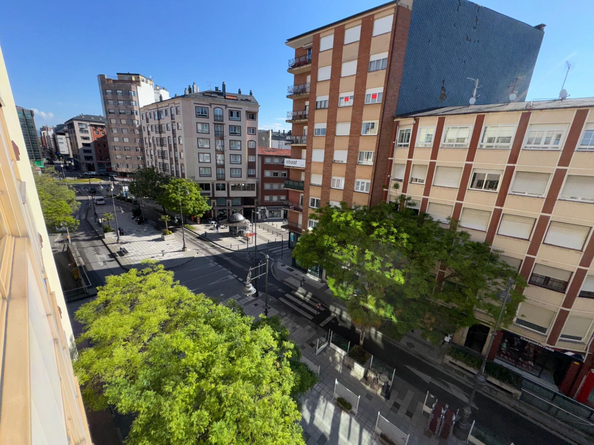 Exterior view of Flat for sale in Ponferrada  with Heating, Terrace and Storage room