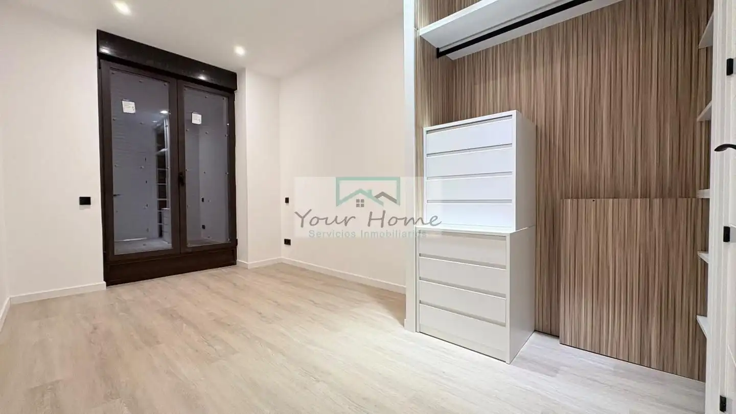 Apartament en venda en Caballería Española