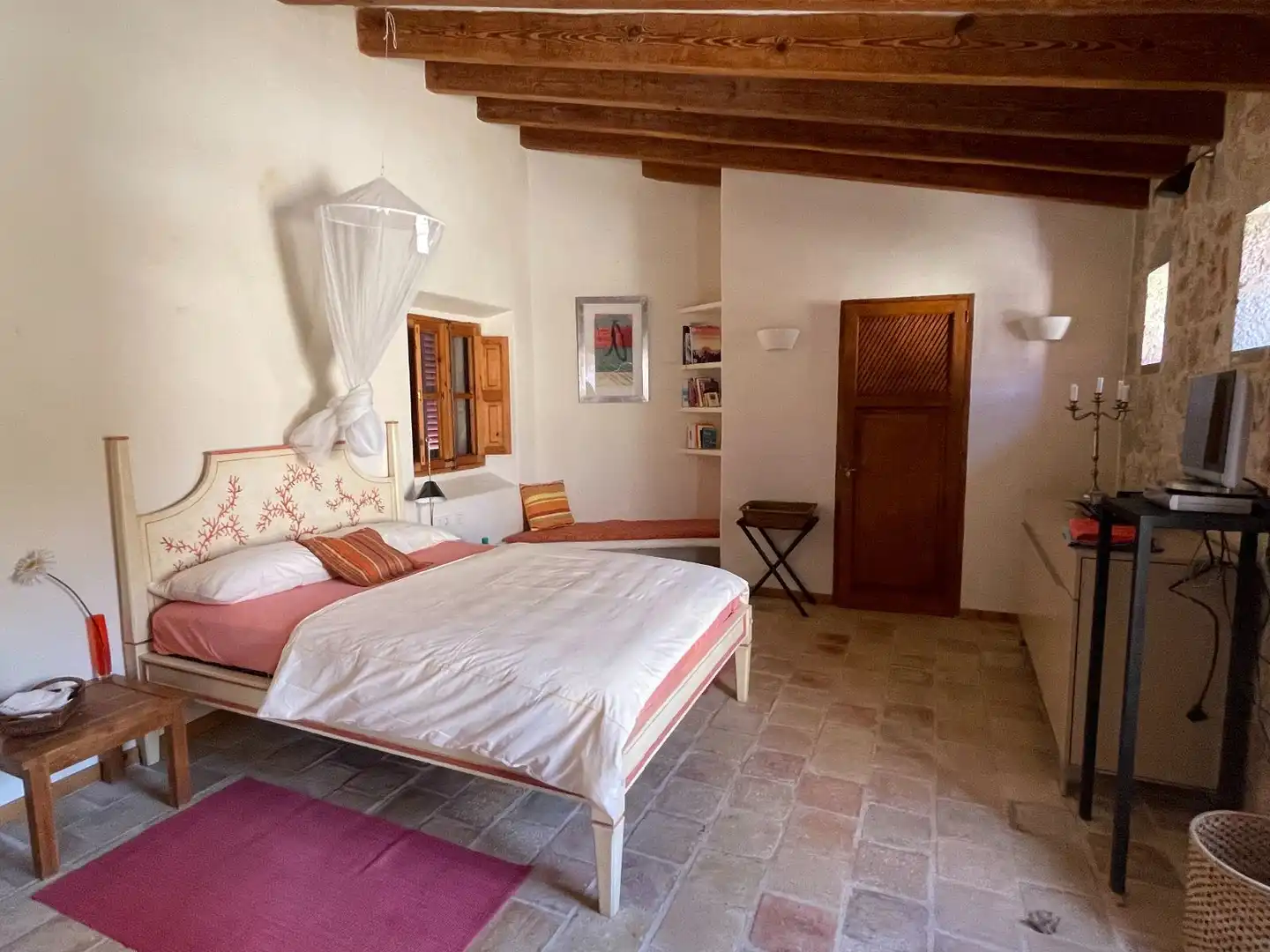Habitación de Finca rústica en venta en Pollença con Aire acondicionado, Calefacción y Jardín privado