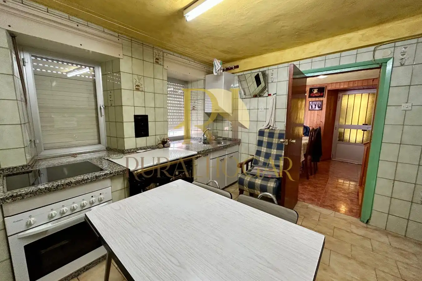 Kitchen of Houses for sale in Cármenes