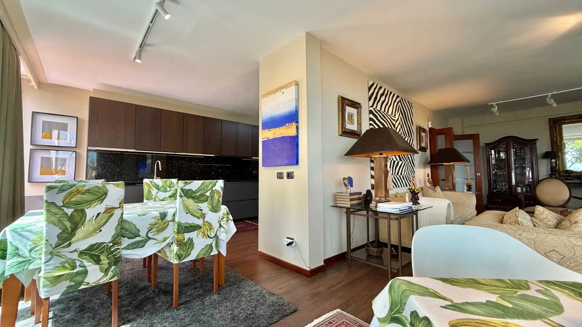 Sala de estar de Dúplex en venta en Las Palmas de Gran Canaria con Jardín privado, Parquet y Terraza