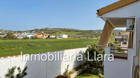 Foto 3 de Casa adosada en venta en Urbanización Los Poleares, Poleares, Lucena