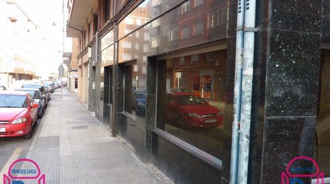 Local de 90 m², con 2 aseos, para reformar. Hace esquina. Certificación exenta. Miguel Zaera