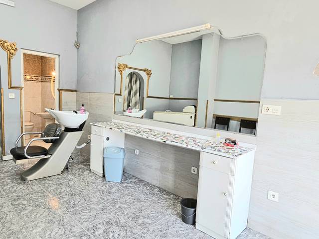 Local comercial en Alquiler en Covadonga - Campuzano - Ciudad Vergel