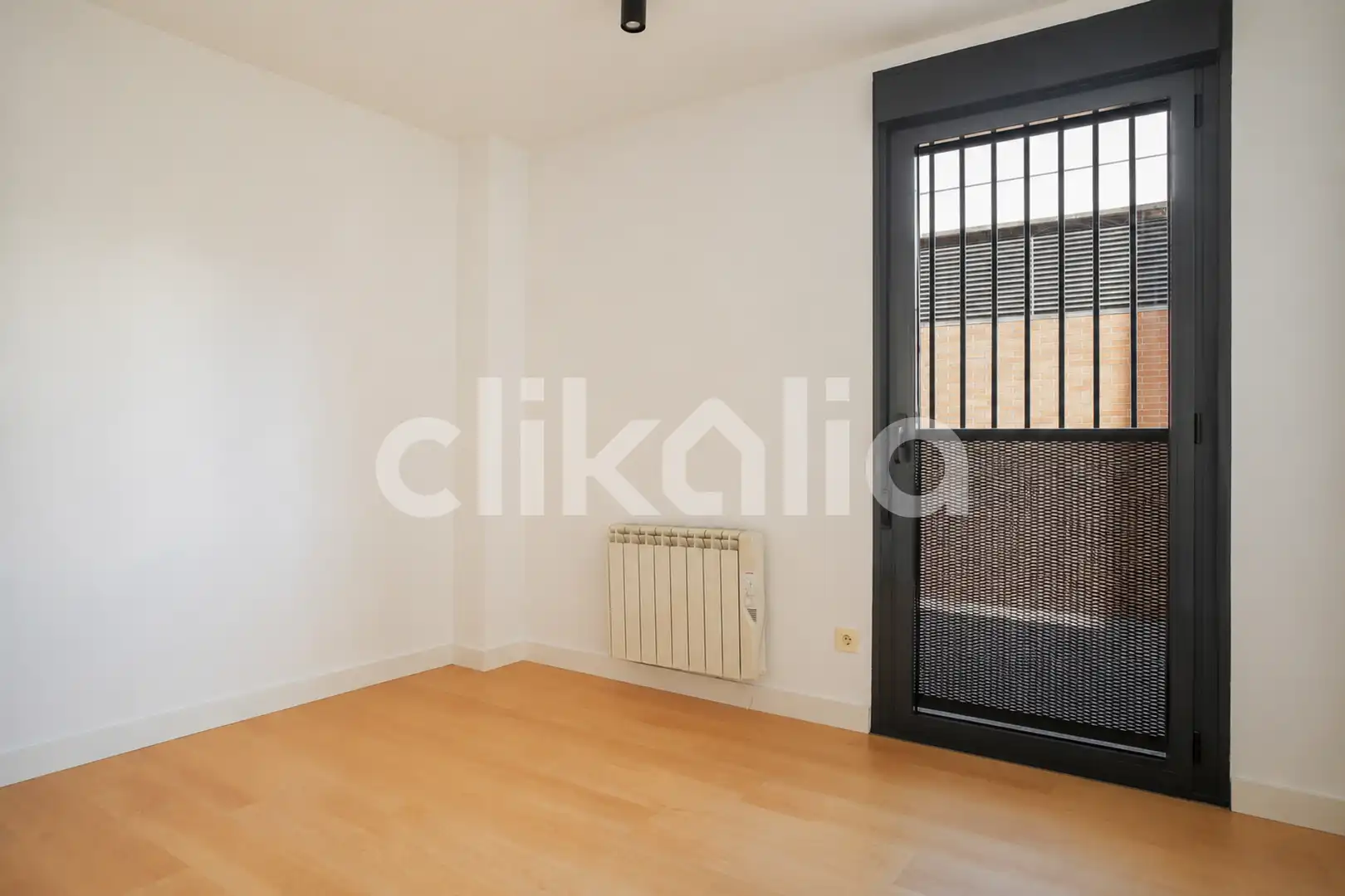 Flat for sale in Alcorcón  with Air Conditioner, Heating and Storage room