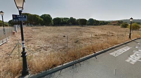 Foto 4 de Residencial en venda a Calle Río Duero, 1, Pelayos de la Presa, Madrid