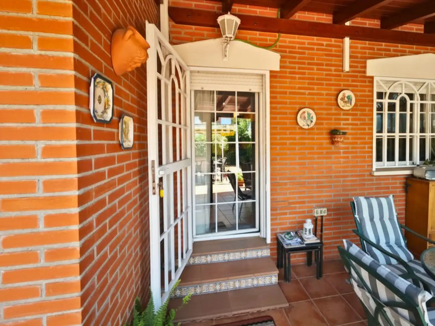 Detached homes for sale in Parla  with Air Conditioner, Heating and Private garden