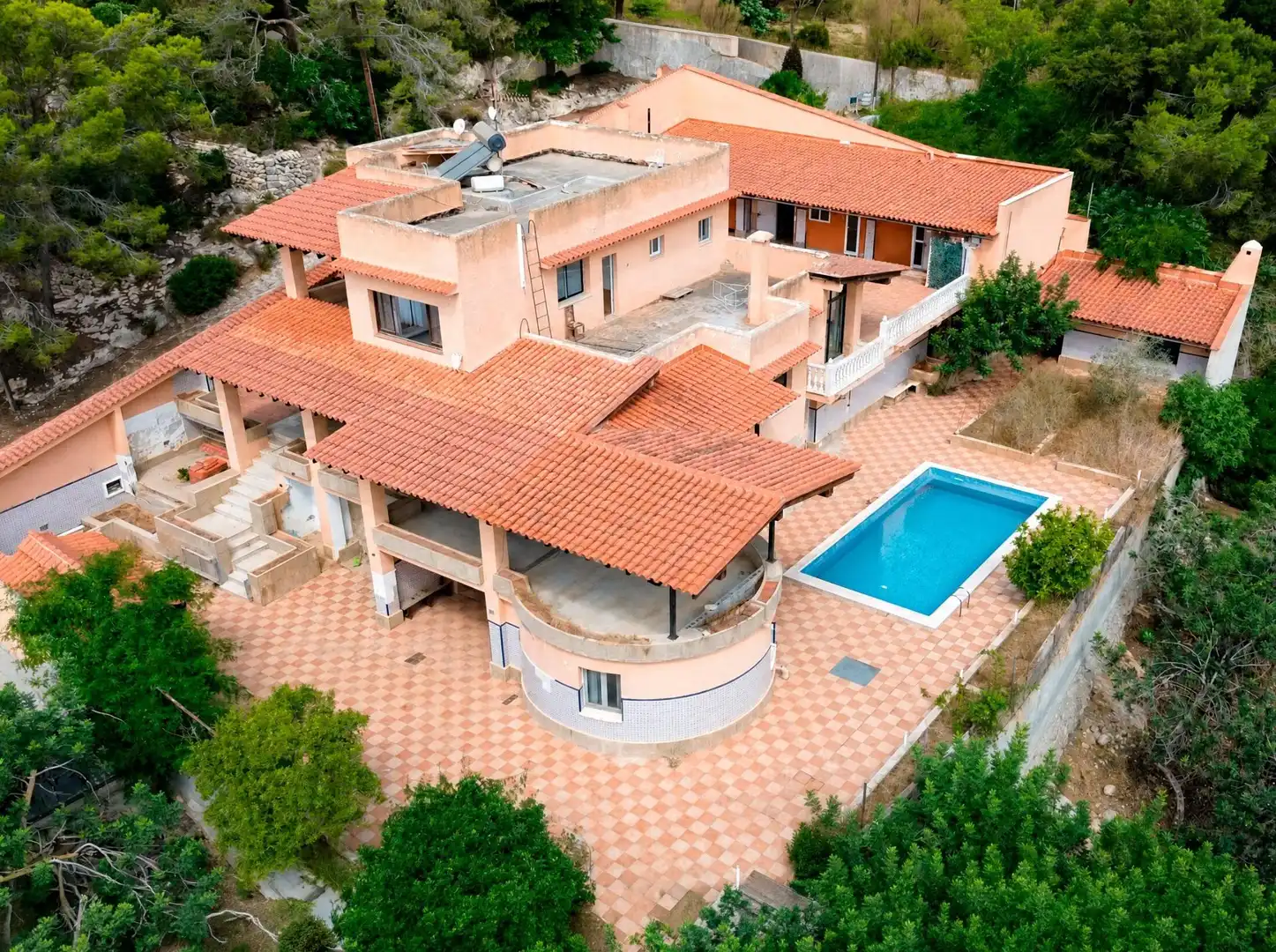 Vista exterior de Casa o xalet en venda en Santa Eulària des Riu amb Jardí privat, Terrassa i Traster