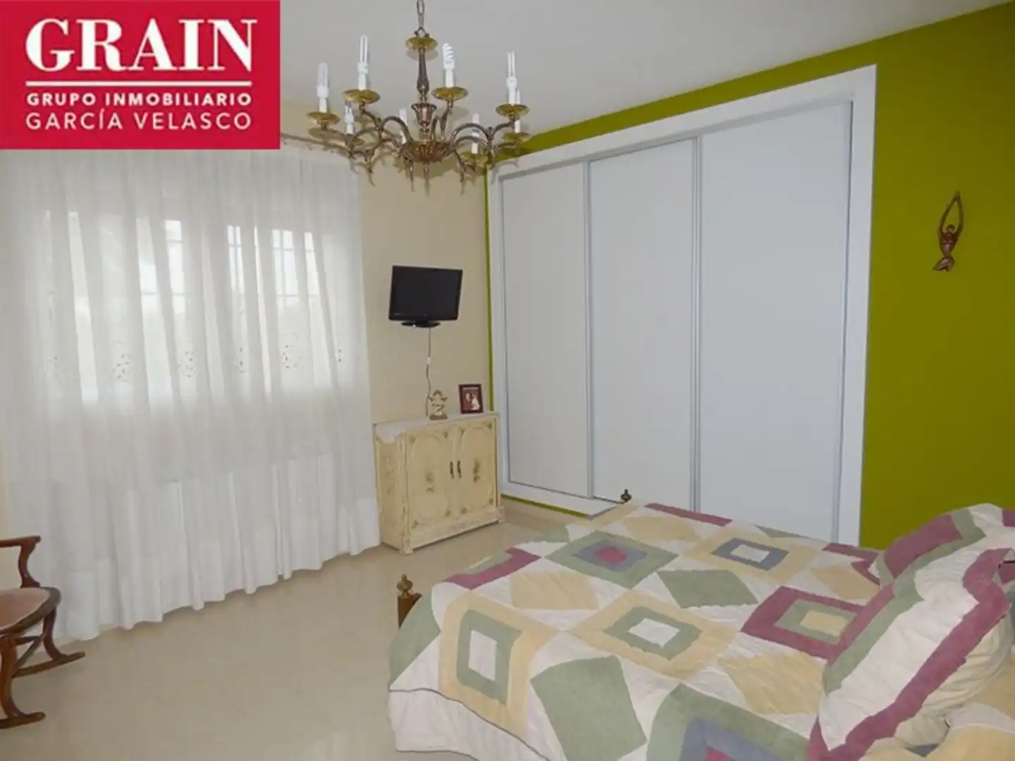 Chalet con terraza en venta en Imaginalia - Llanos del Águila, imagen 6