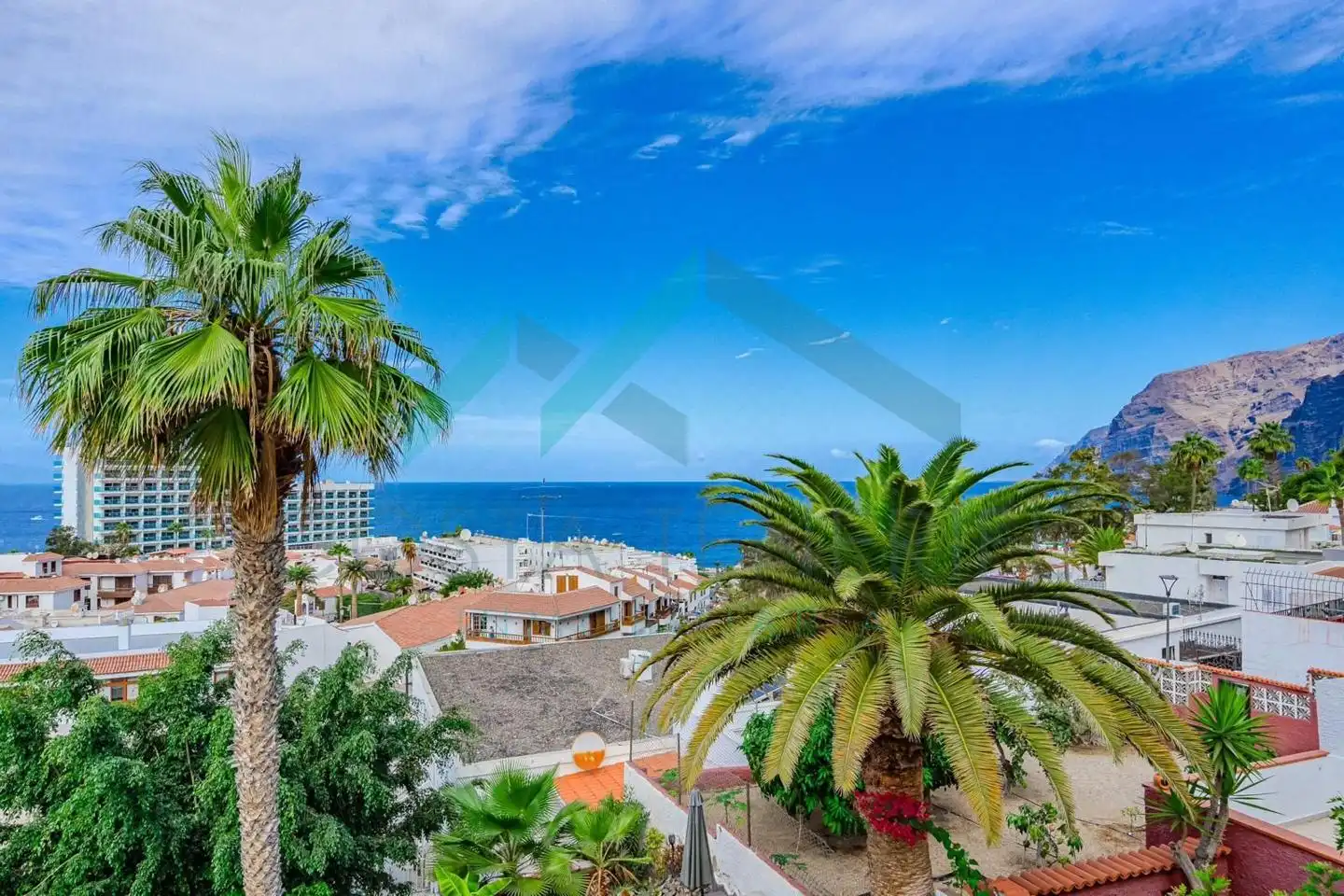Vista exterior de Planta baixa en venda en Santiago del Teide amb Terrassa